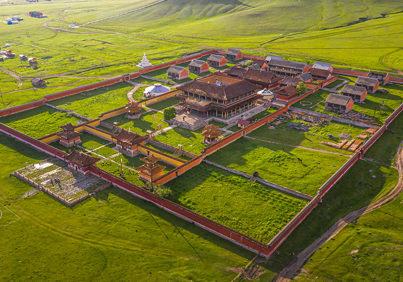 Amarbaysgalant monastery, Mongolia biking tours